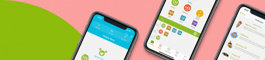 Smartphones with different mySugr App screens